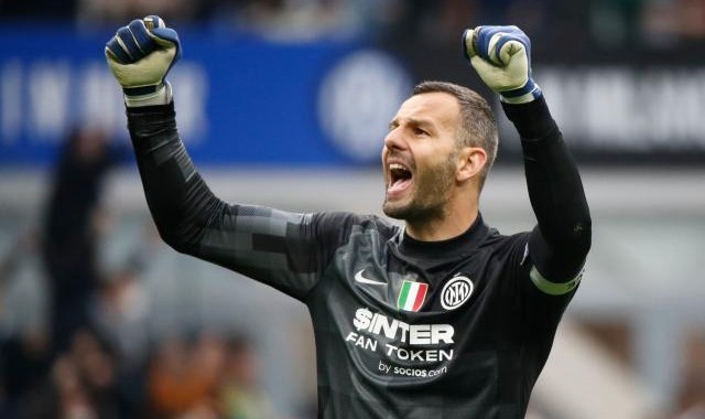 九游体育电脑版官方下载-汉达诺维奇确认退役：是时候停下来了